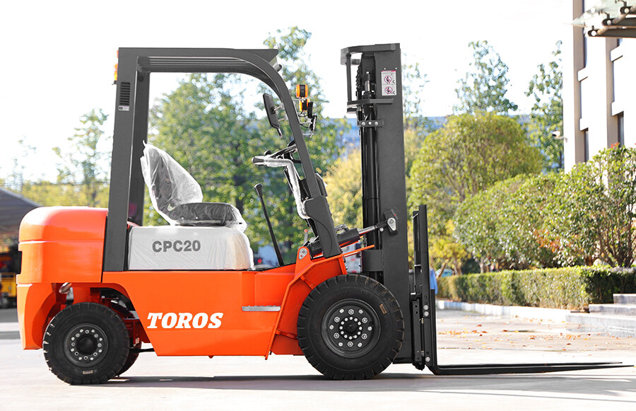 2.TPF20-Forklift