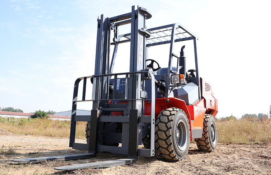 5.TYF35H-All terrain forklifts