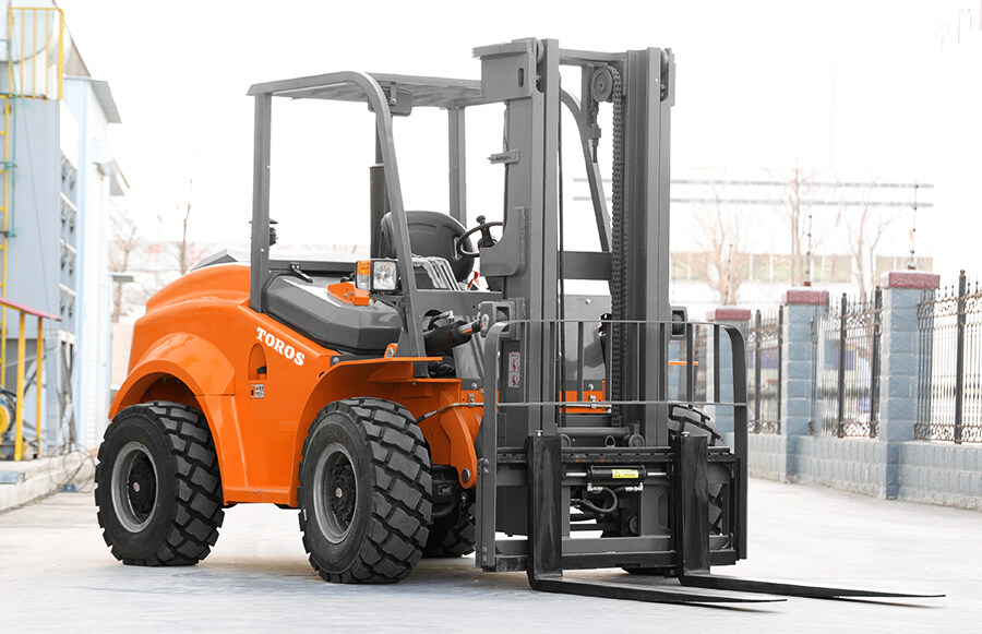 4.TYF50H-All terrain forklifts