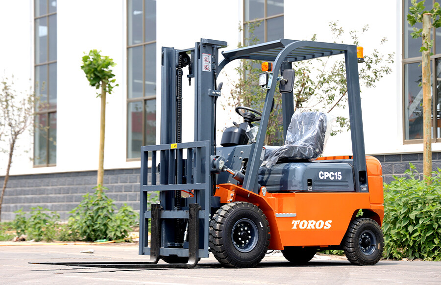 1.5-2 Forklift