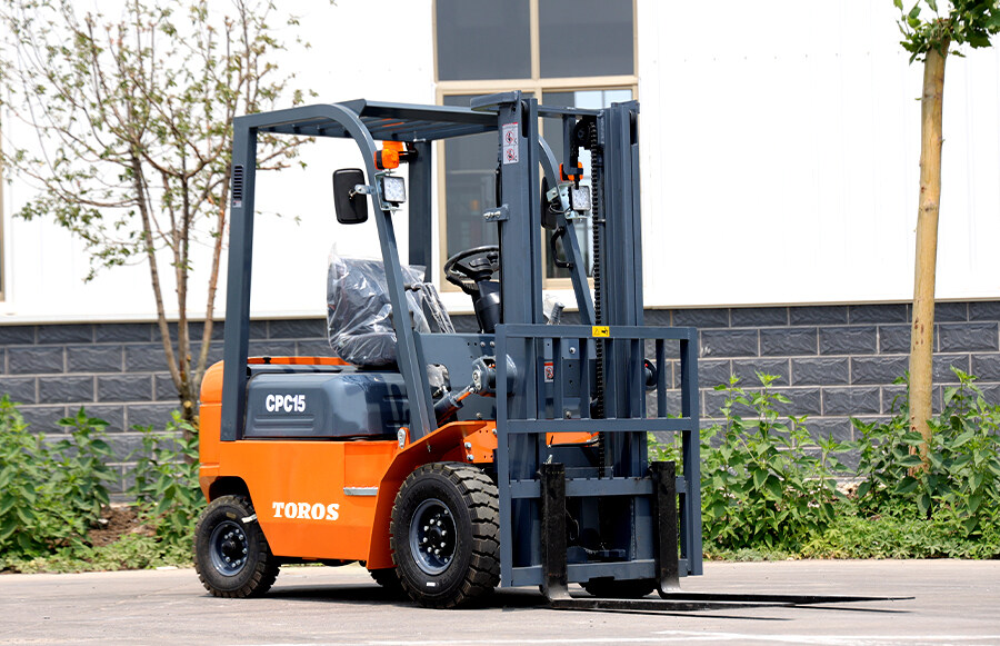 1.5-5 Forklift