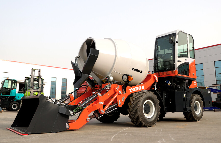 15-1 Self Loading Concrete Mixer