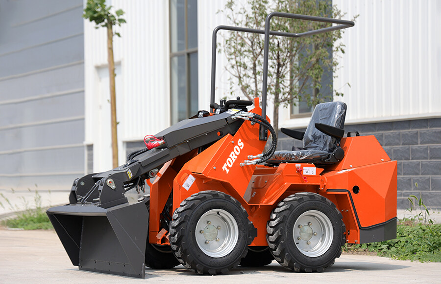 TRS-480Z-1 Skid Steer Loader