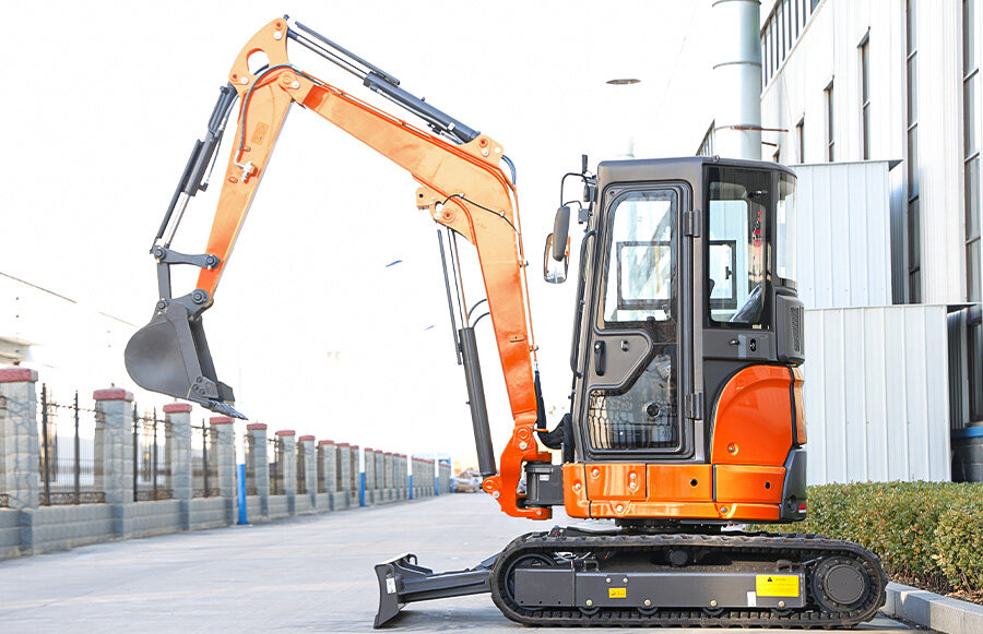 4.TOROS TE-35S MINI EXCAVATORS