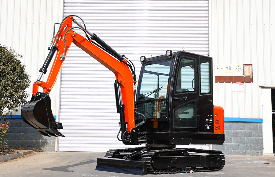3.TOROS TE-30 MINI EXCAVATORS