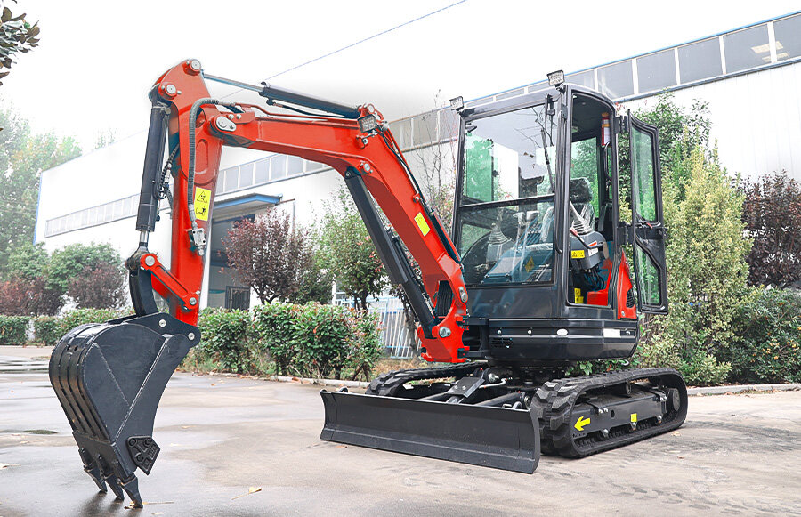 2.TOROS TE-28S MINI EXCAVATORS