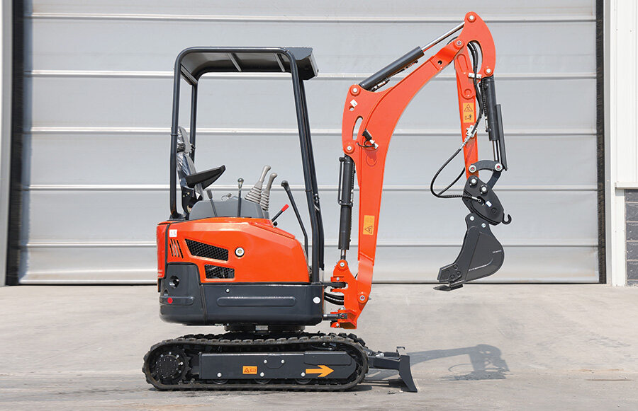4.TOROS TE-20S MINI EXCAVATORS