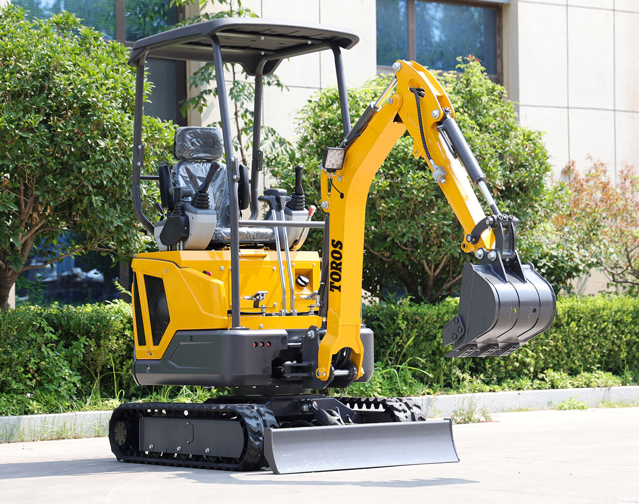 Larger Fuel Tank, Easier Maintenance