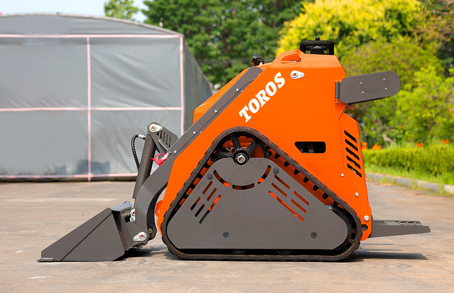 3.TRS-360X-Skid-Steer-Loader