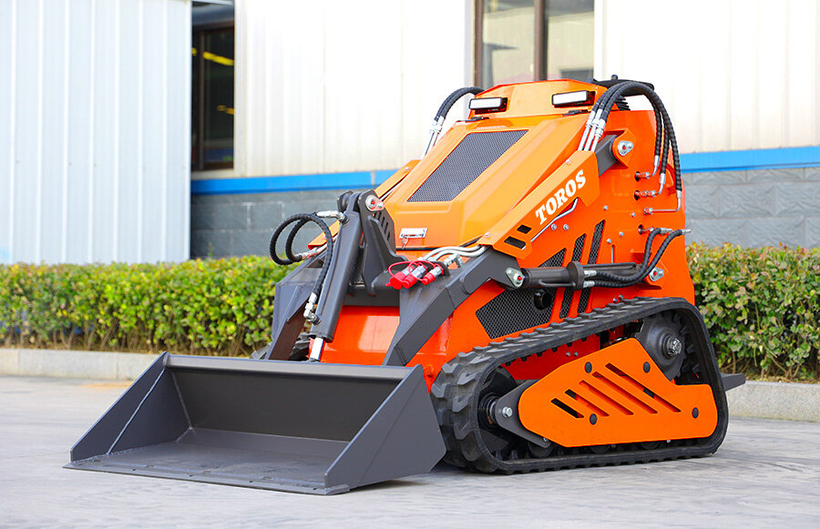 1.TRS-480X-Skid-Steer-Loader