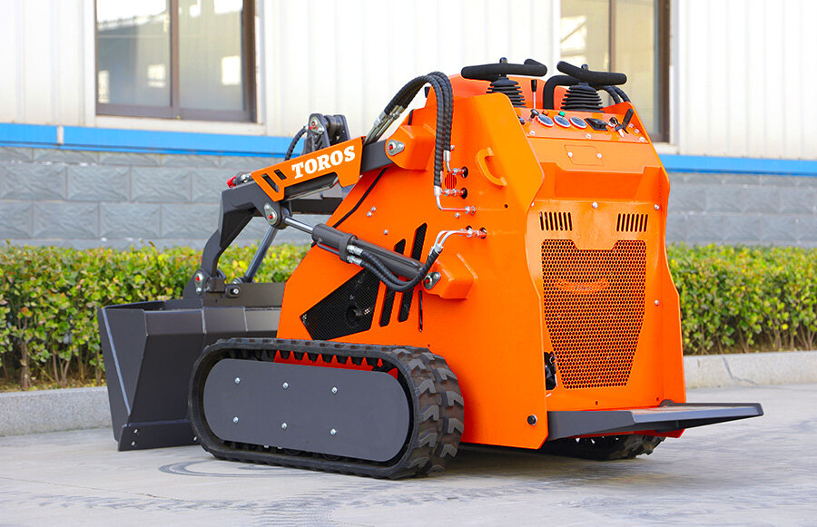 5.TRS-480-Skid-Steer-Loader