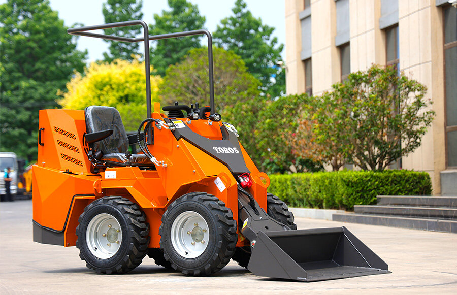 4.TRS-480Z-Skid-Steer-Loader