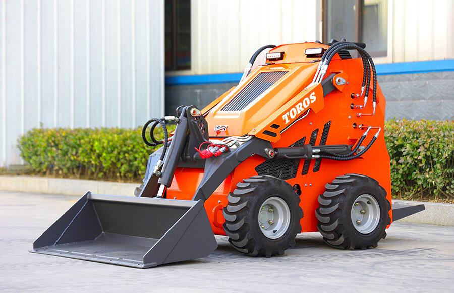 1.TRS-480W-Skid-Steer-Loader