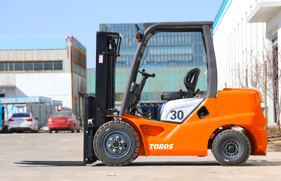 3.Toros-TPF30-Diesel-Forklift