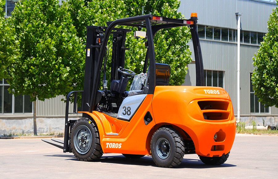 5.Toros-TPF38-Diesel-Forklift