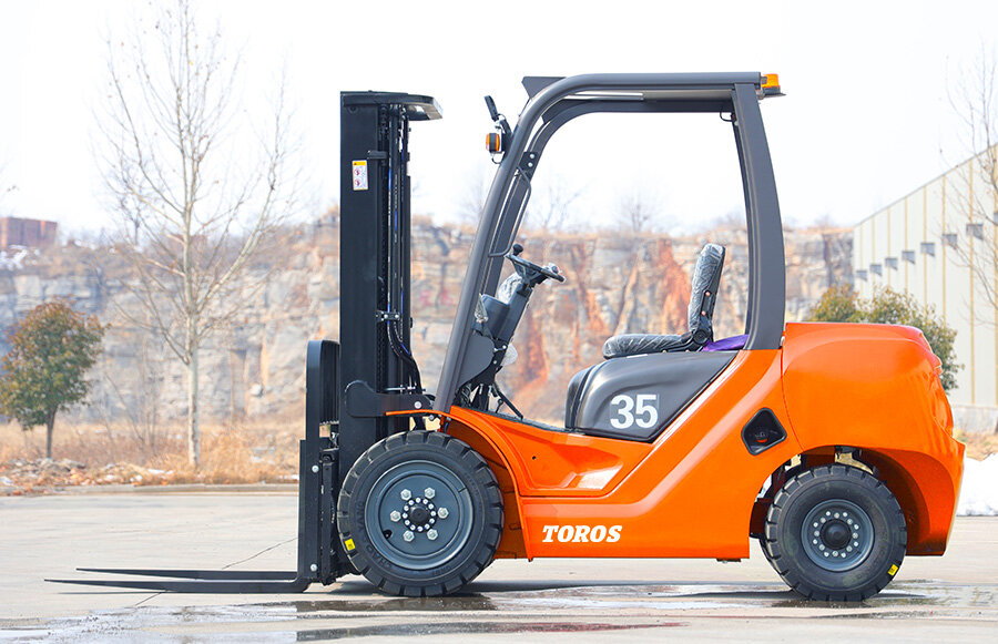 3.Toros-TPF35-Diesel-Forklift