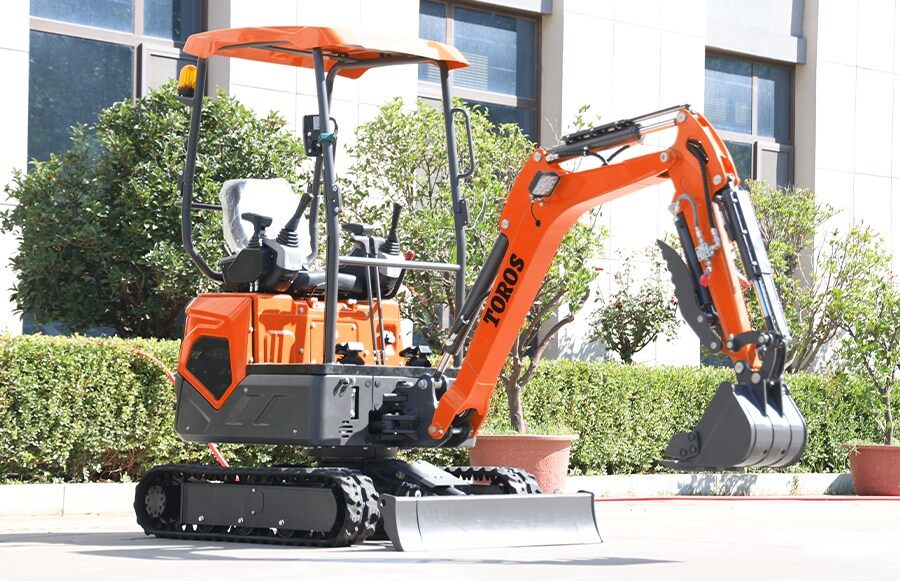 4-TE-16-Mini-excavator